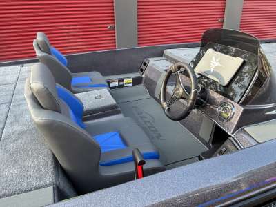 2027 Falcon Boats F205