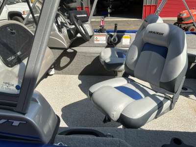 2012 Tracker Pro V16