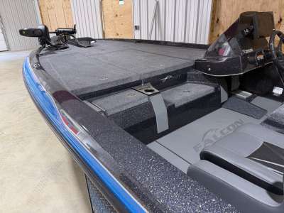 2027 Falcon Boats F205