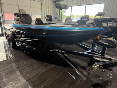 2027 Falcon Boats F205