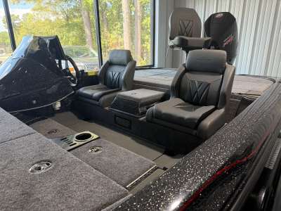 2027 Falcon Boats F205