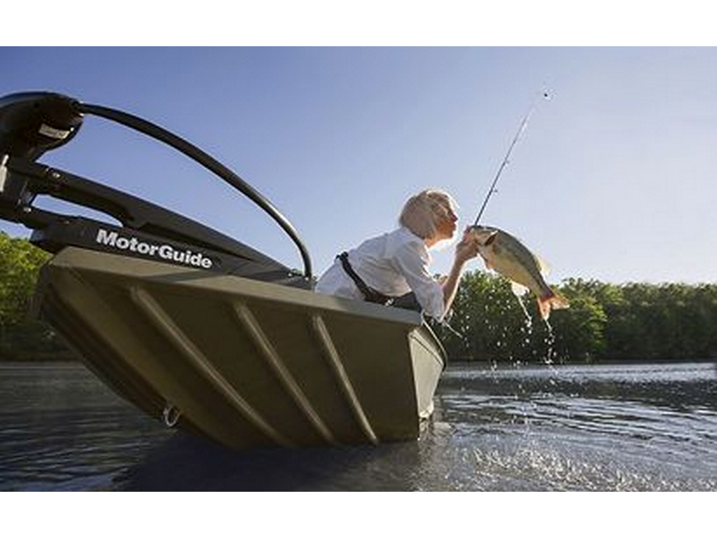 Crestliner 1546 RETRIEVER JON