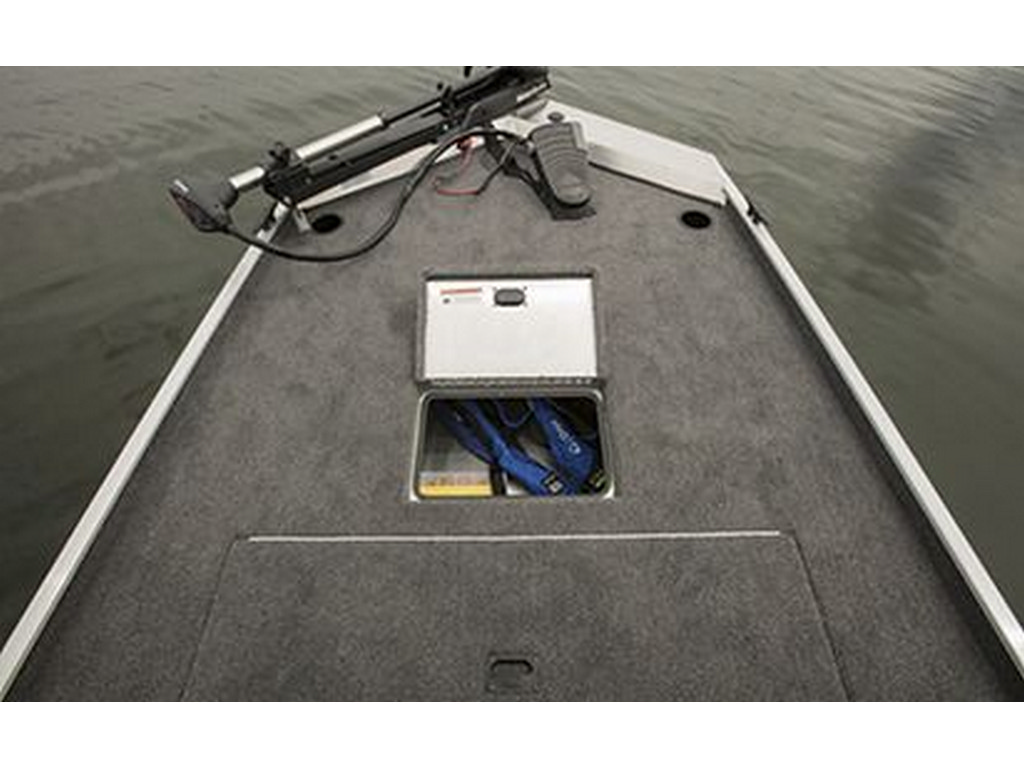 Crestliner 1600 STORM