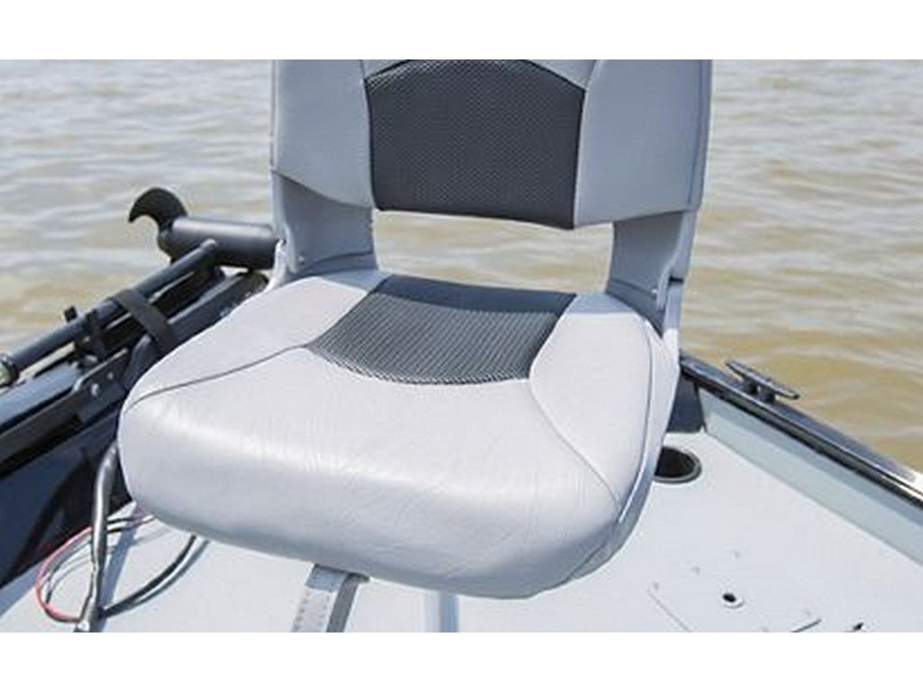 Crestliner 1600 STORM
