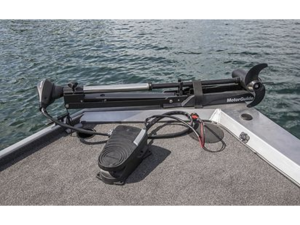 Crestliner 1600 STORM
