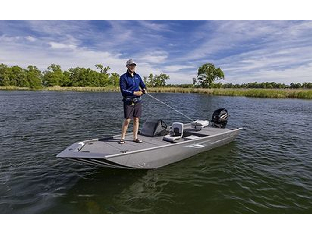 Crestliner 1600 STORM