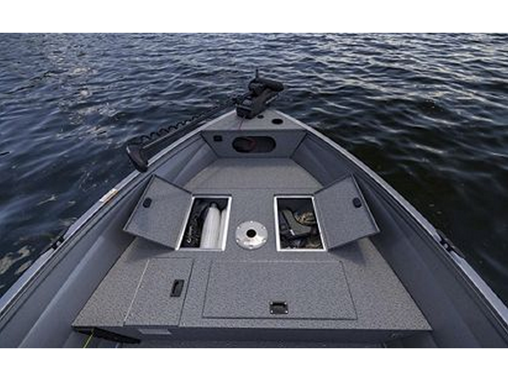 Crestliner 1650 Kodiak Tiller