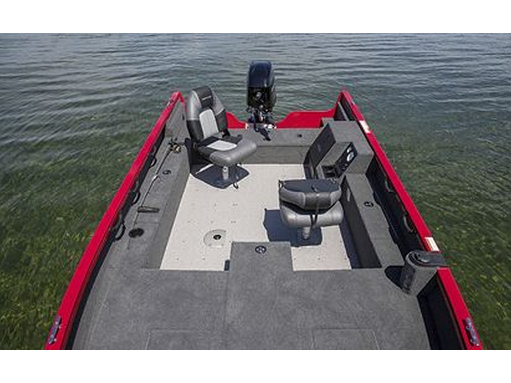 Crestliner 1650 PRO TILLER