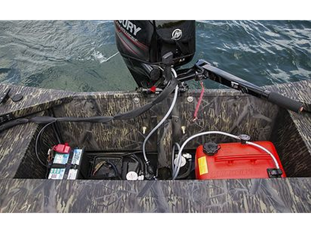 Crestliner 1660 RETRIEVER JON DELUXE