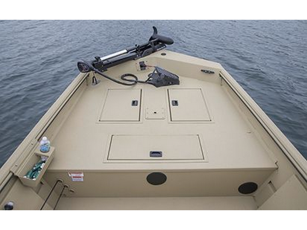 Crestliner 1660 RETRIEVER SC