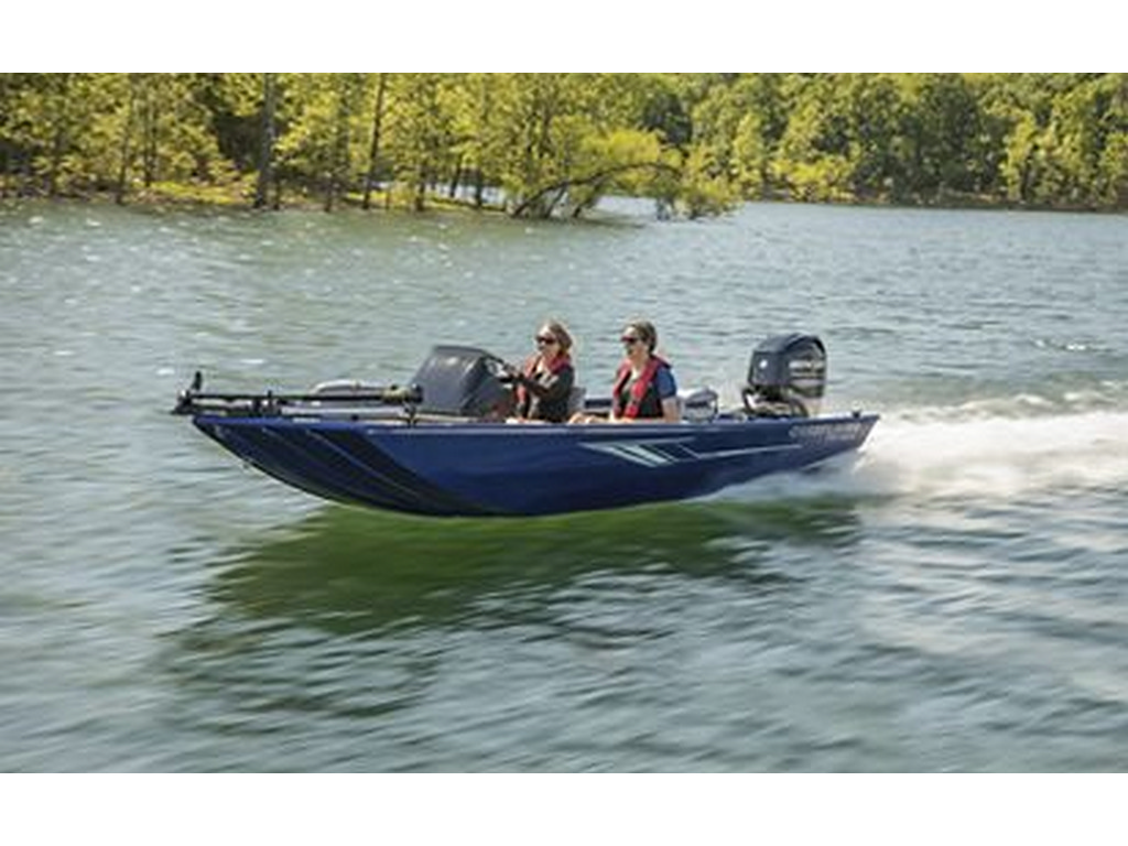 Crestliner 1700 STORM