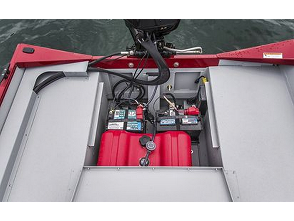 Crestliner 1700 STORM