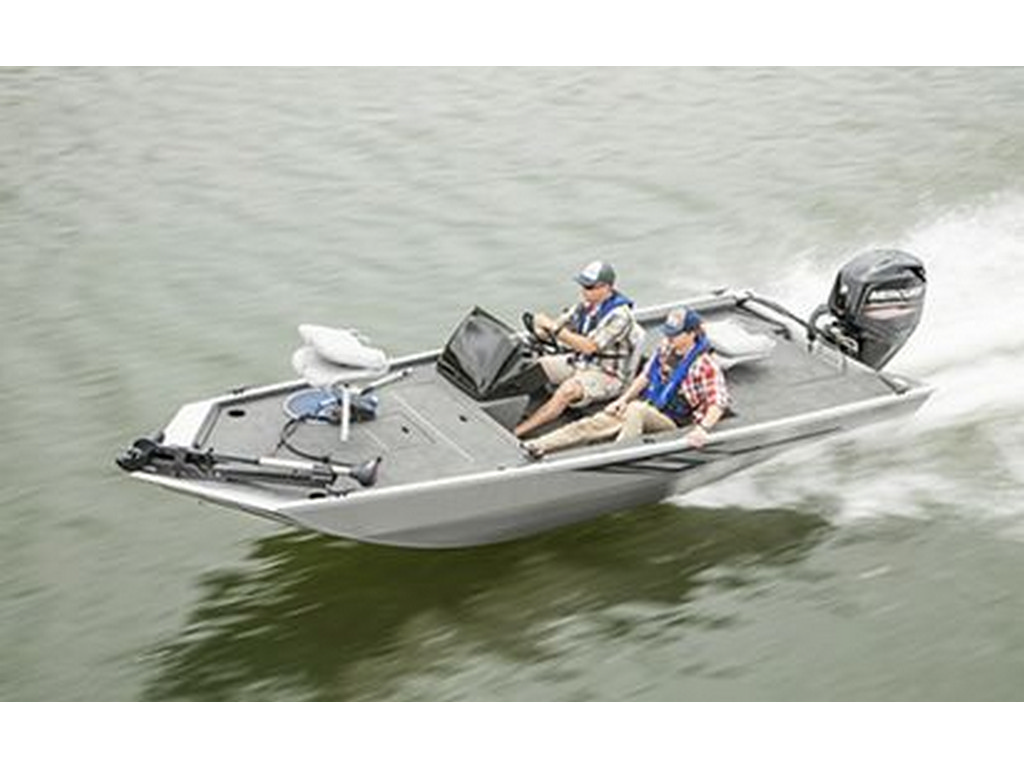 Crestliner 1700 STORM