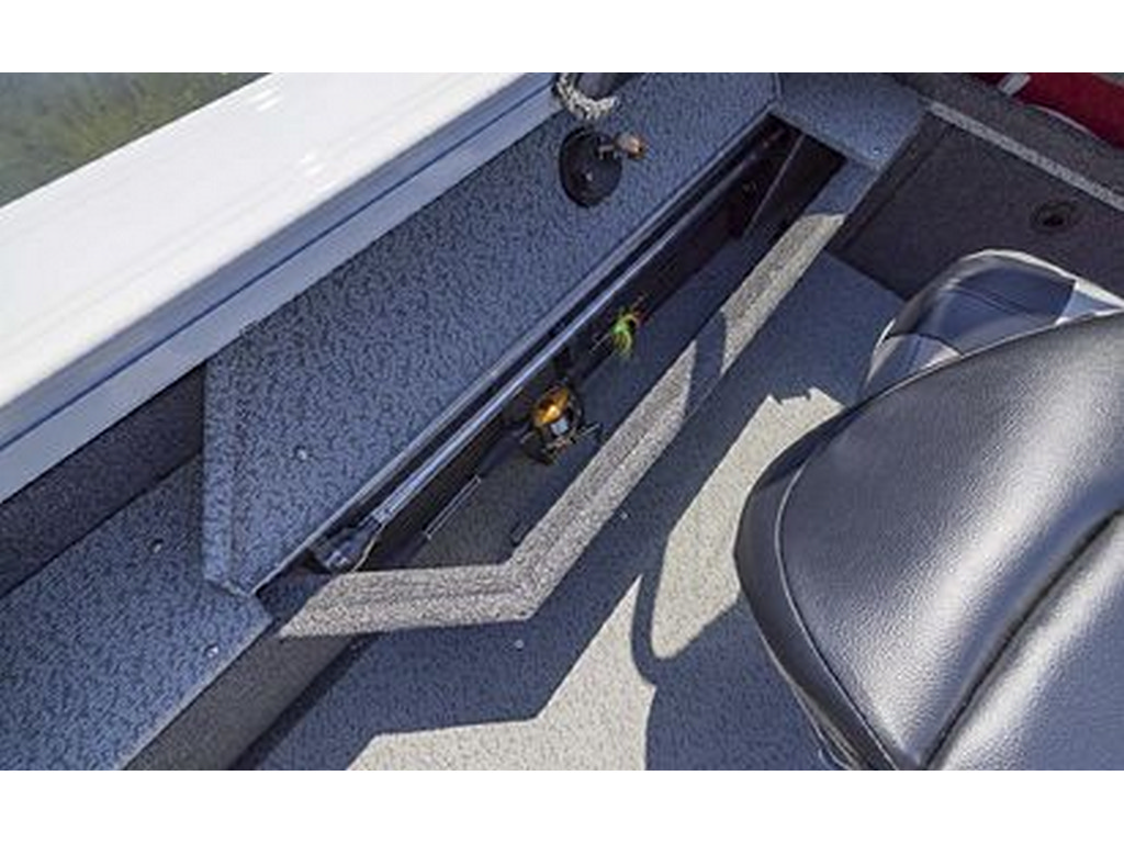 Crestliner 1750 Fish Hawk