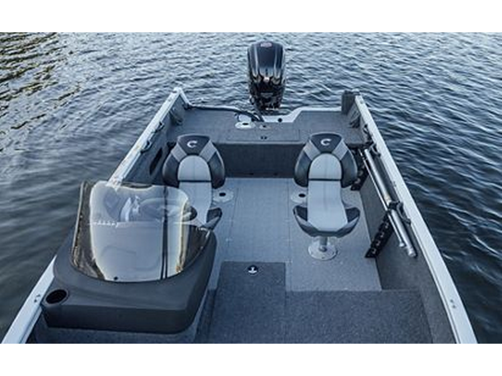 Crestliner 1750 Hawk