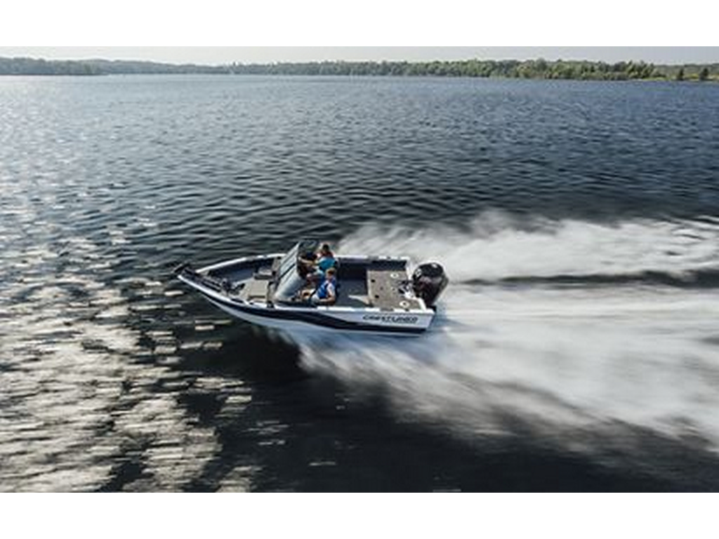 Crestliner 1750 Super Hawk