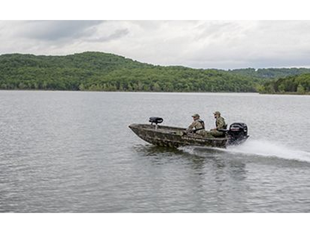 Crestliner 1760 RETRIEVER JON DELUXE