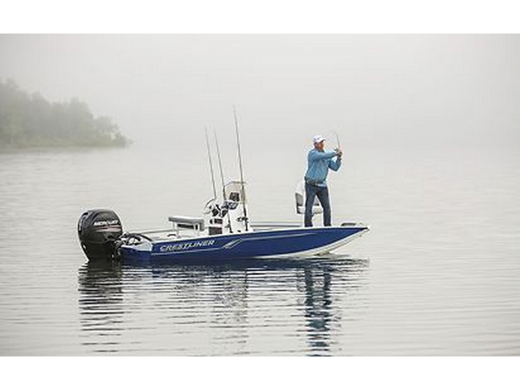 Crestliner 1800 BAY