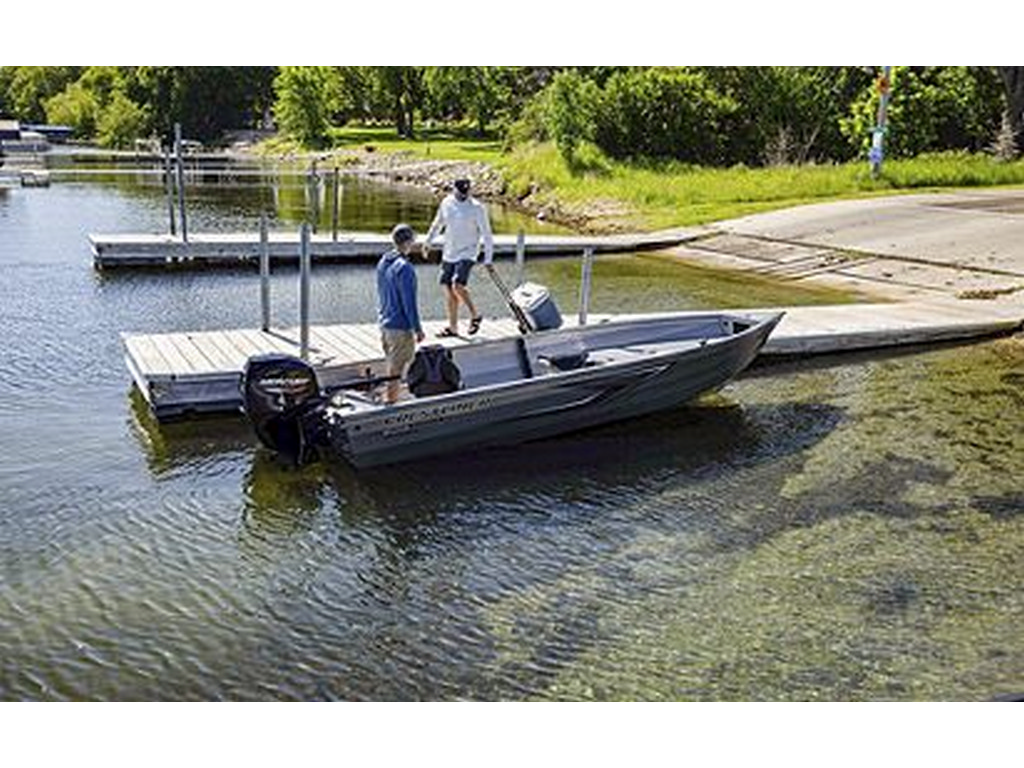 Crestliner 1800 Kodiak Tiller