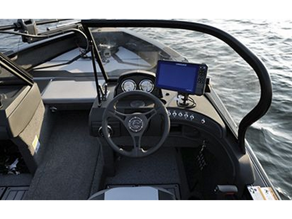 Crestliner 1850 Super Hawk