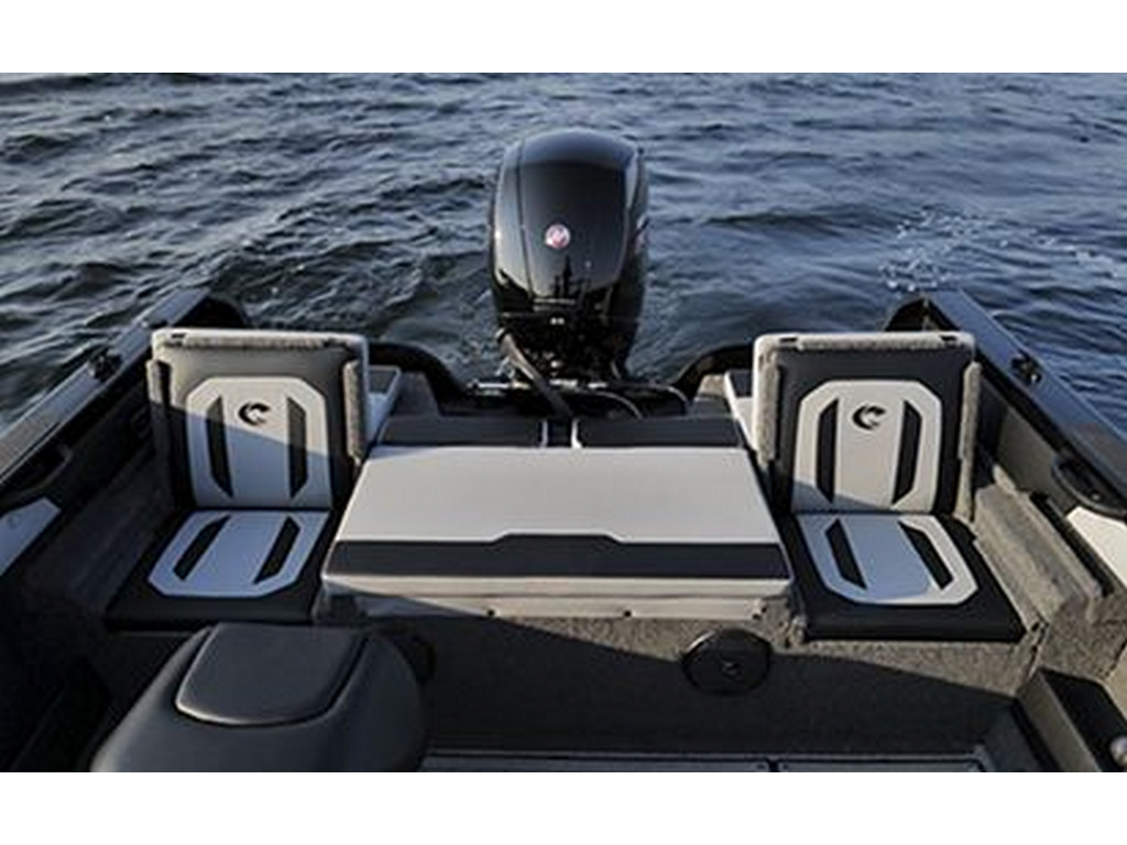 Crestliner 1850 Super Hawk