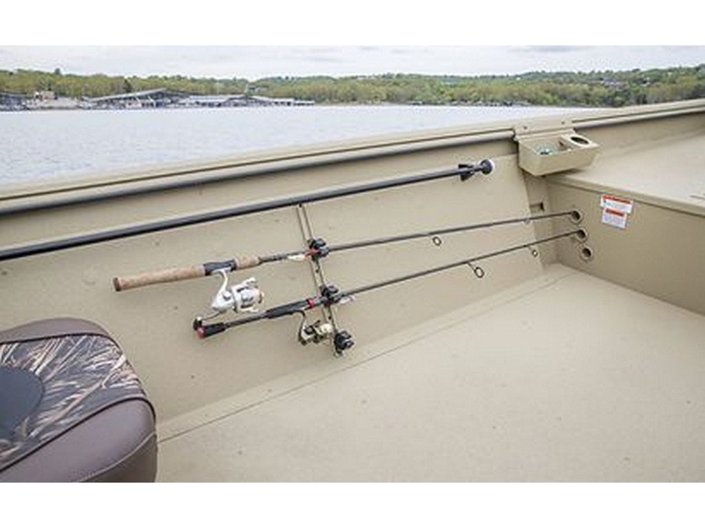 Crestliner 1860 RETRIEVER CC
