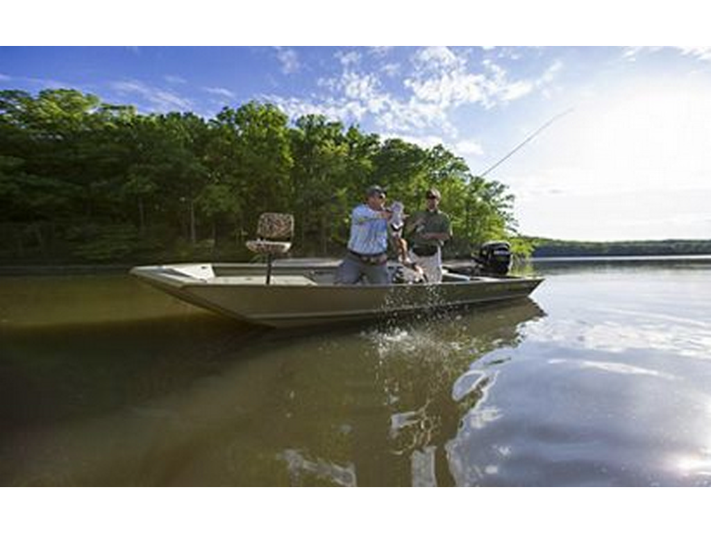 Crestliner 1860 RETRIEVER JON DELUXE