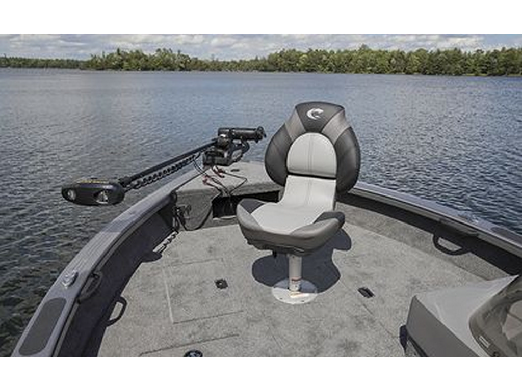 Crestliner 1950 FISH HAWK