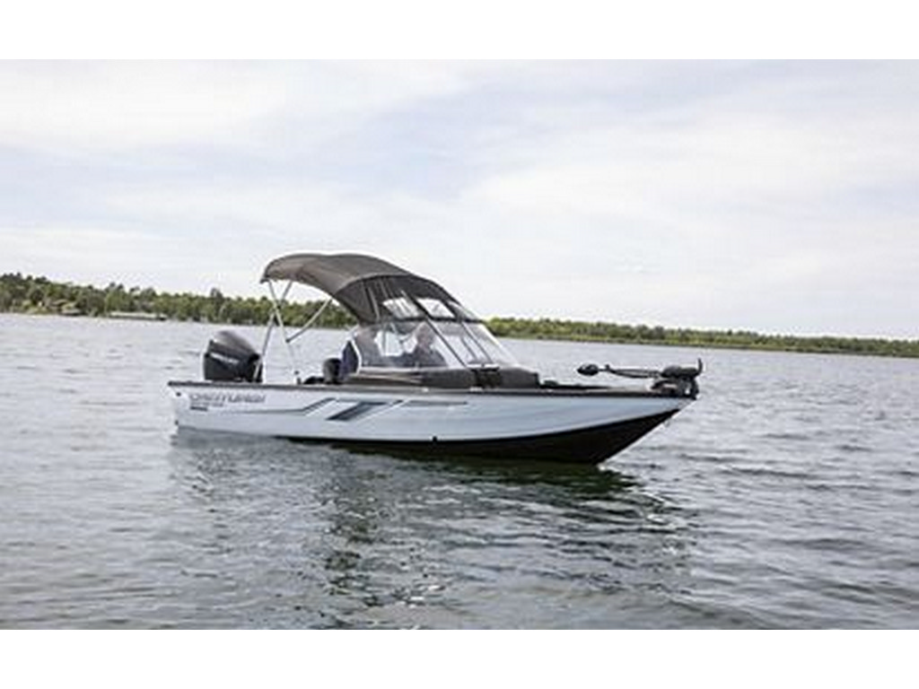 Crestliner 1950 FISH HAWK