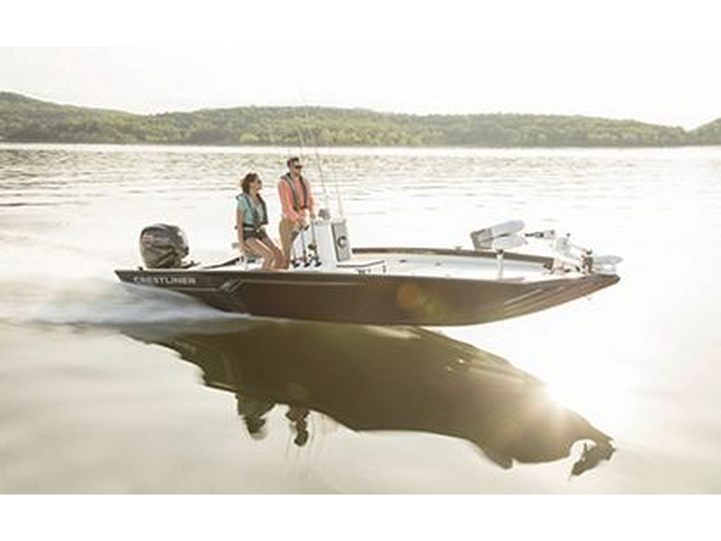 Crestliner 2000 BAY