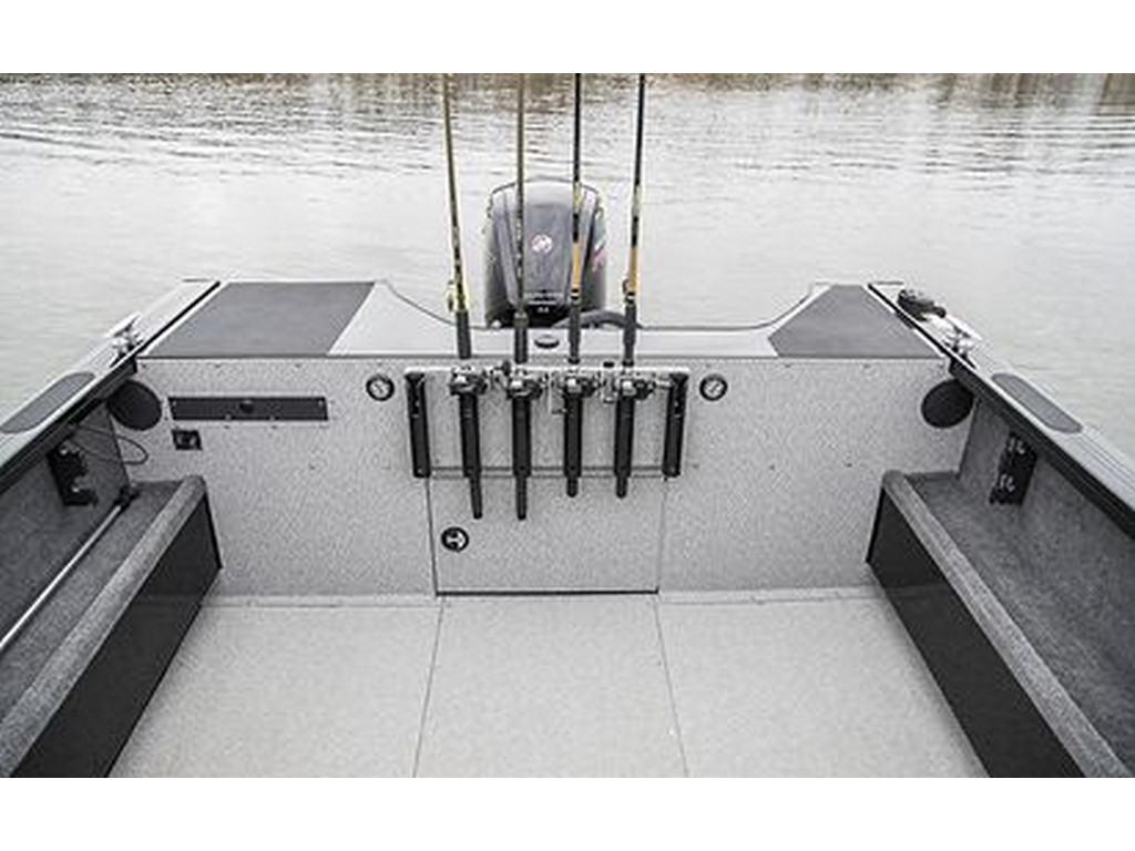 Crestliner 2050 COMMANDER ELITE