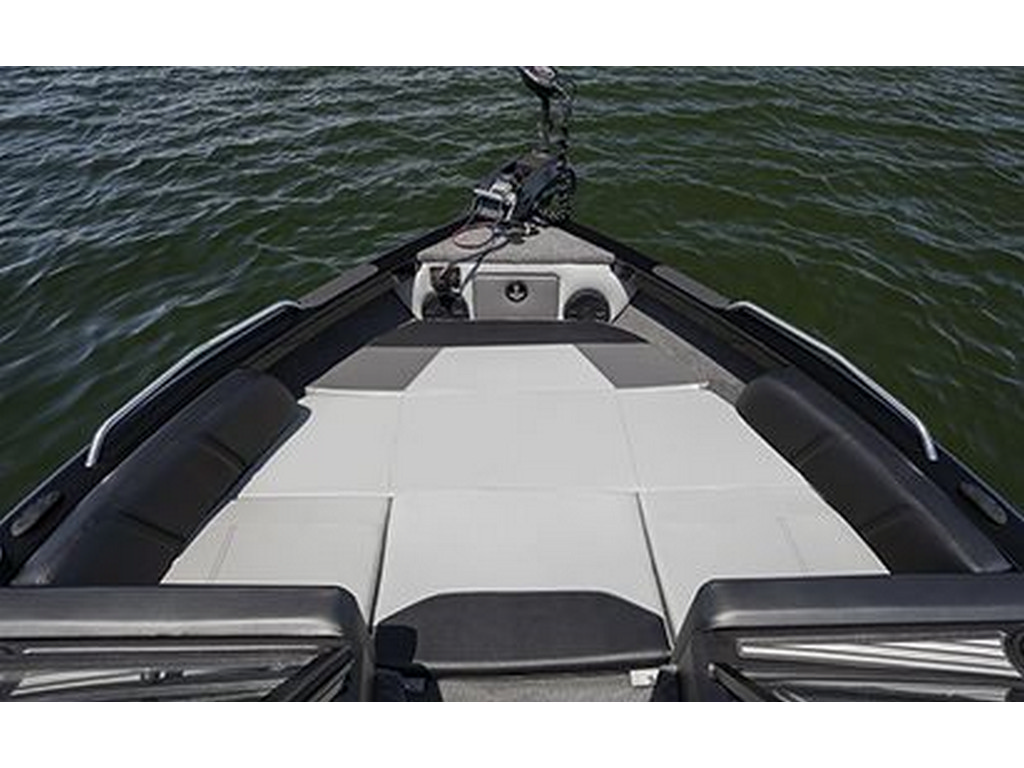 Crestliner 2050 SPORTFISH