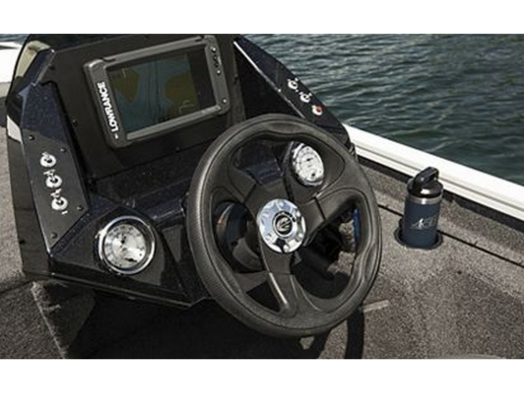 Crestliner XFC 179