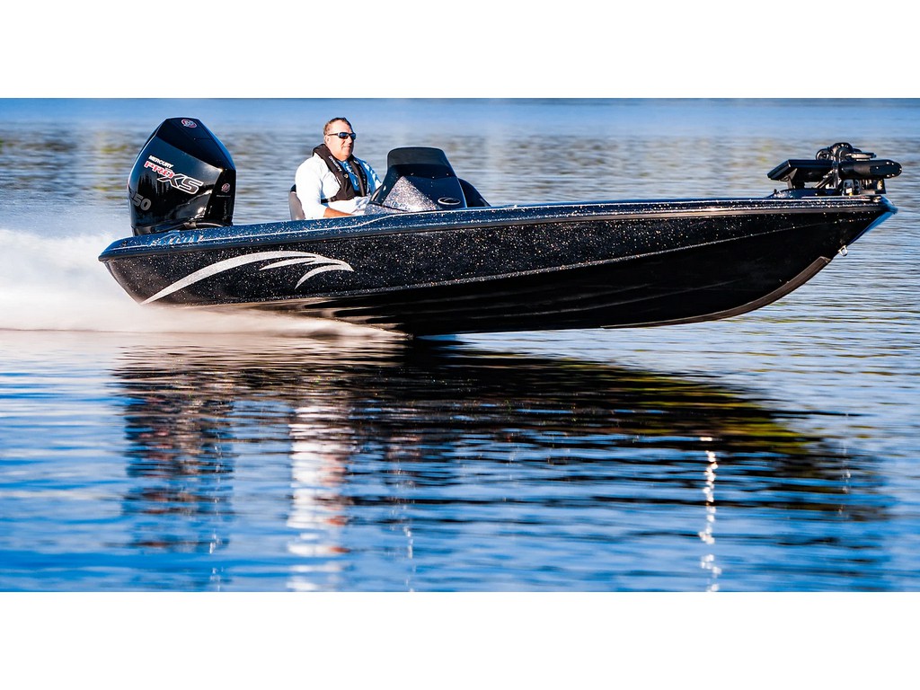 Falcon Boats 21 PREDATOR