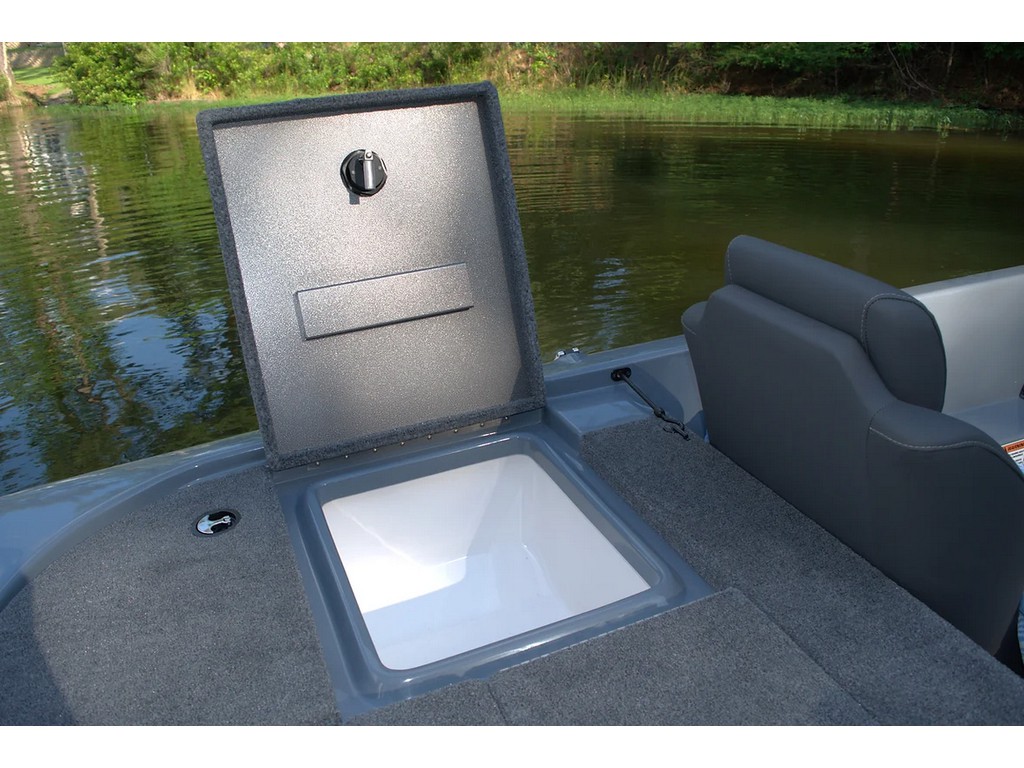 Falcon Boats 18 FREEDOM