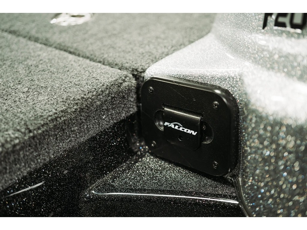 Falcon Boats 21 PREDATOR