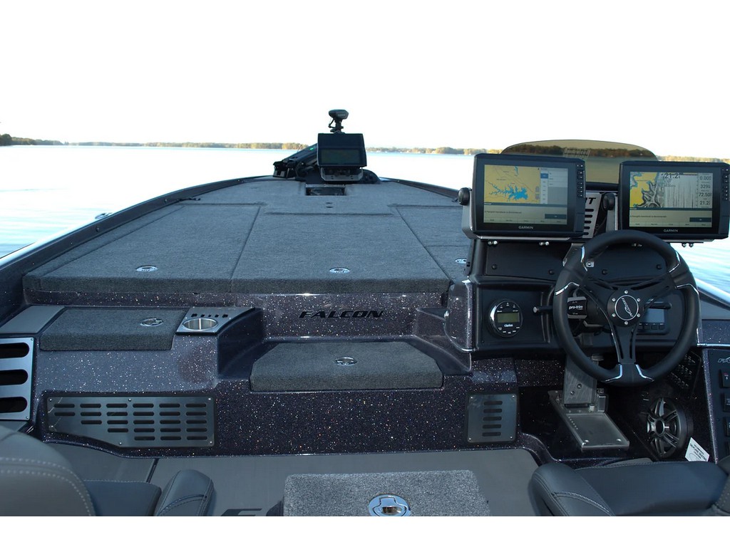 Falcon Boats 20 PREDATOR