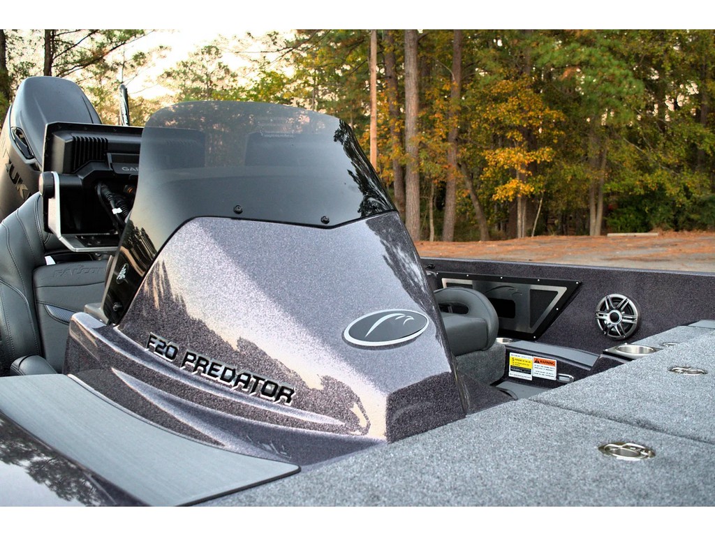 Falcon Boats 20 PREDATOR
