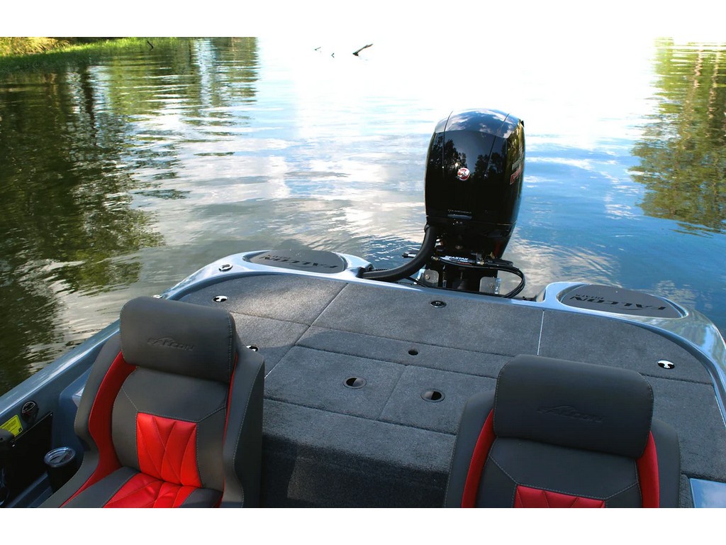 Falcon Boats 18 FREEDOM