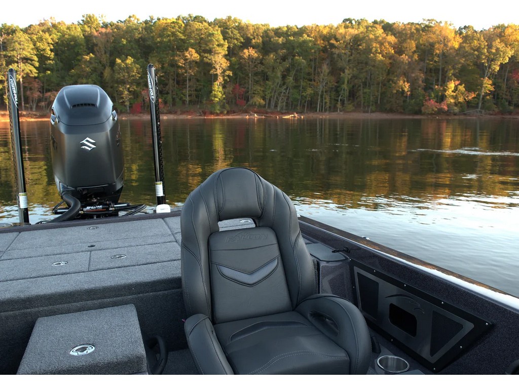 Falcon Boats 20 PREDATOR