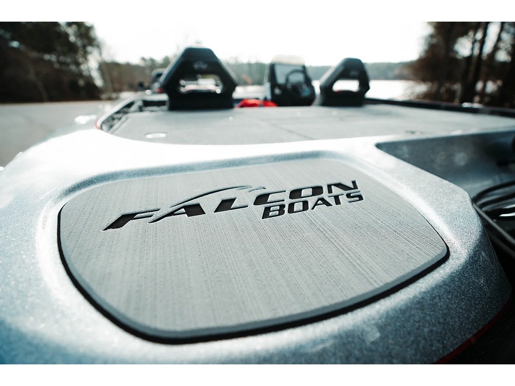 Falcon Boats 21 PREDATOR